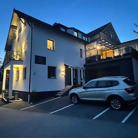 Slishani 2 סנט מיכאל אים לונגאו