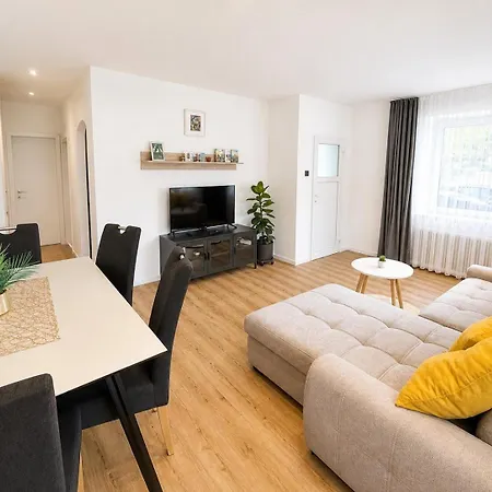 Slishani 2 Apartment