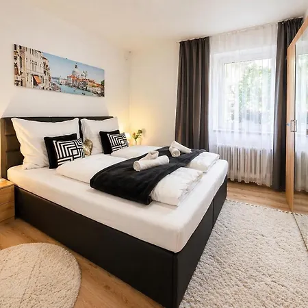 Slishani 2 Apartment